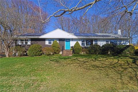 137 Grannis Rd, Orange, CT 06477 photo 1
