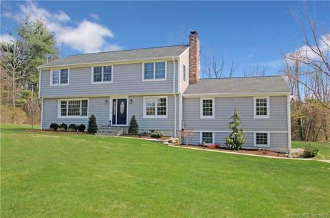 70 Pheasant Ridge Rd, Redding, CT 06896 photo 1