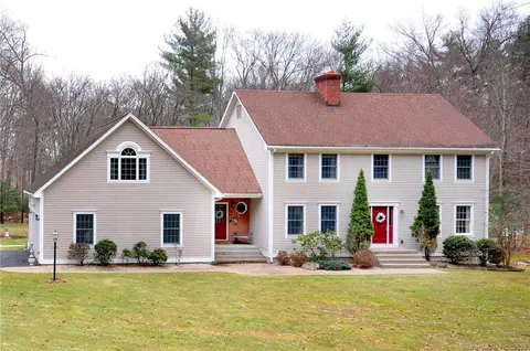 171 Ethan Dr, Windsor, CT 06095 photo 1