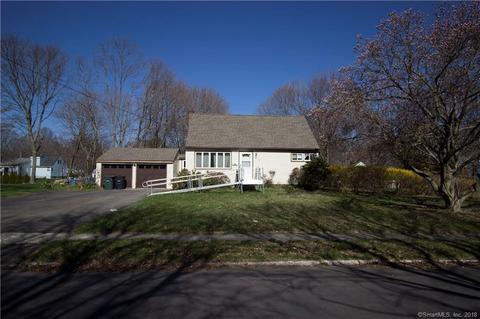 13 Pullman Dr, Milford, CT 06461 photo 1