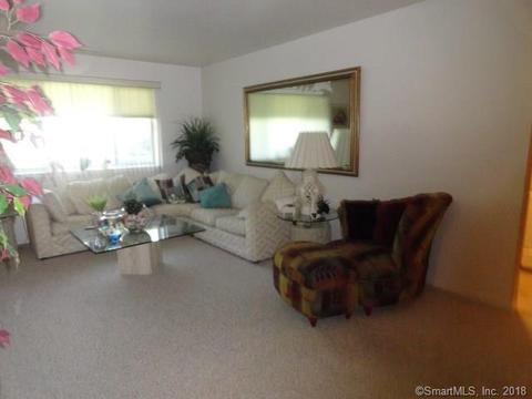207 Windgate Cir #A, Monroe, CT 06468 photo 1
