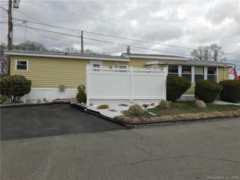 8 Chestnut Dr, Westbrook, CT 06498 photo 1