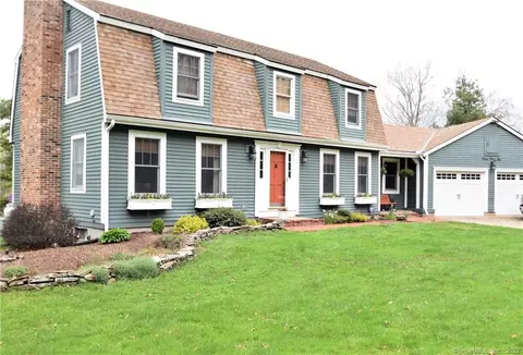 341 Wethersfield Rd, Berlin, CT 06037 photo 1