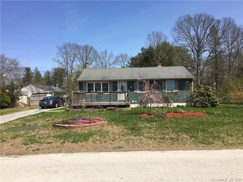 9 Ann St, Plainfield, CT 06374 photo 1