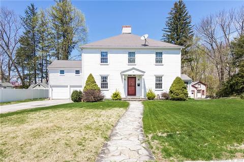 16 Lhomme St, Killingly, CT 06239 photo 1