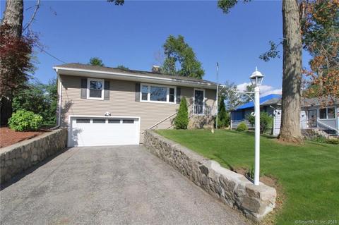 23 Skyline Dr, Brookfield, CT 06804 photo 1