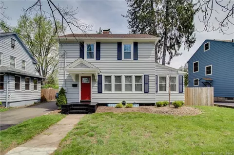 87 Russell St, Hamden, CT 06517 photo 1