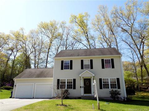 13 Aspen Pl, Willimantic, CT 06226 photo 1
