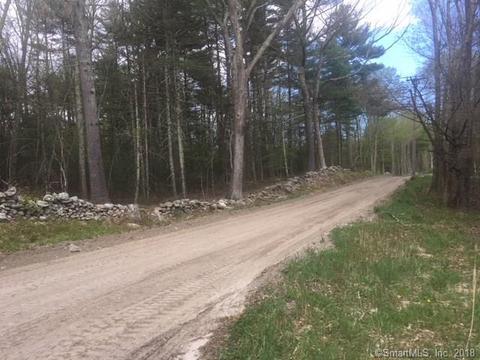 545 Hubbard Rd, Killingly, CT 06239 photo 1