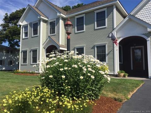 29 Elmwood St, Old Saybrook, CT 06475 photo 1
