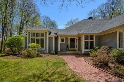 19 Oakridge Dr, Westbrook, CT 06498 photo 1