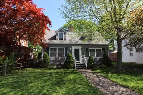 49 Ardmore St, Hamden, CT 06517 photo 1