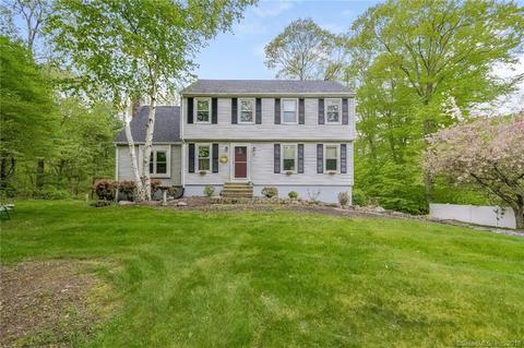 51 Olde Orchard Rd, Clinton, CT 06413 photo 1
