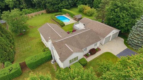32 Charlotte Dr, Plainfield, CT 06374 photo 1