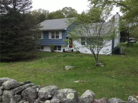 31 Ninety Rod Rd, Clinton, CT 06413 photo 1