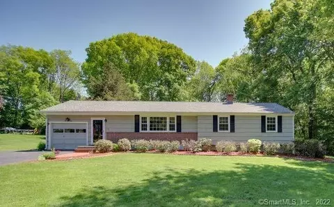 52 Hall Dr, Orange, CT 06477 photo 1