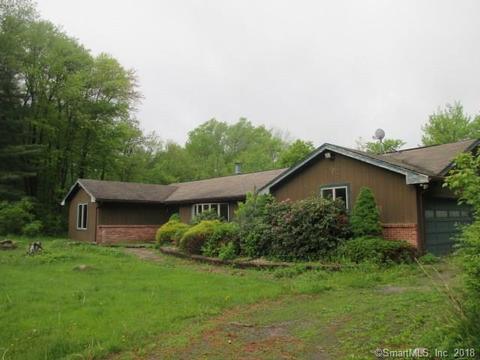 835 Hale St, Suffield, CT 06078 photo 1