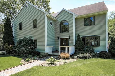 324 Moose Hill Rd, Monroe, CT 06468 photo 1