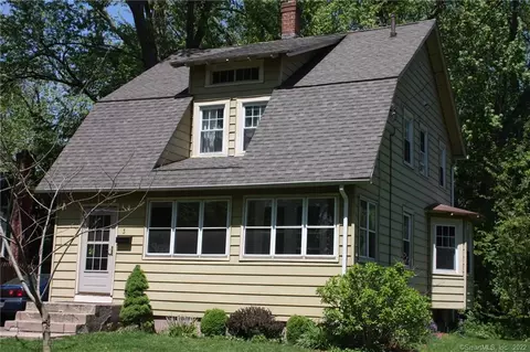 3 Kelley Ave, Wethersfield, CT 06109 photo 1