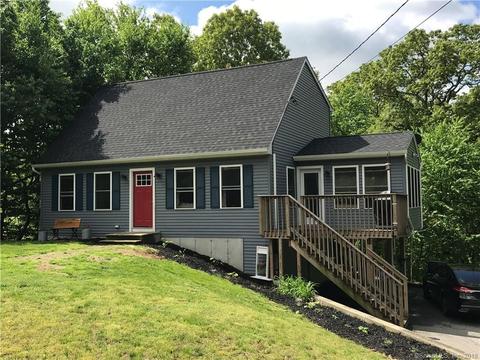 15 Chapman Ln, Ledyard, CT 06335 photo 1