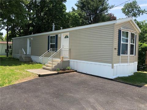 135 Howard Ave, Prospect, CT 06712 photo 1