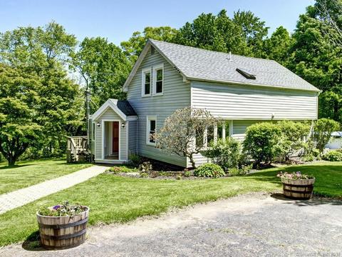 535 Gilbert Ave, Hamden, CT 06514 photo 1