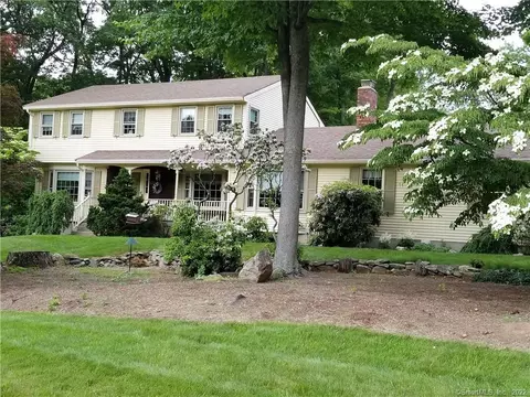 101 Rollingview Dr, Vernon, CT 06066 photo 1