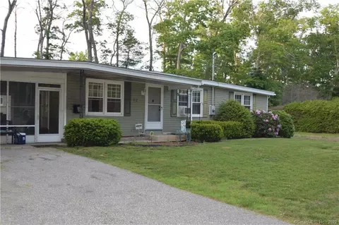 92 N Frontage Rd, Killingly, CT 06239 photo 1