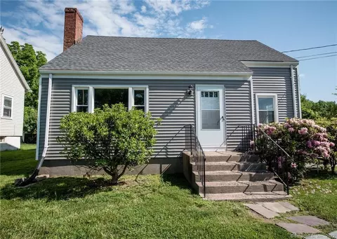 40 Corey St, Windsor, CT 06095 photo 1
