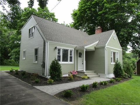 17 Arrowhead Rd, Trumbull, CT 06611 photo 1
