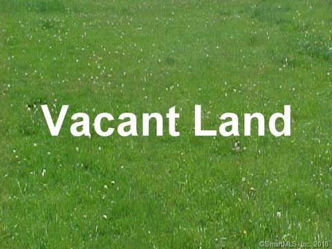22 Red Oak Dr, Killingly, CT 06239 photo 1