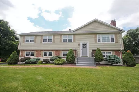 50 Valley View Dr, Suffield, CT 06078 photo 1