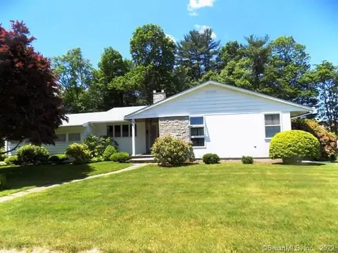 74 Apter Dr, Torrington, CT 06790 photo 1