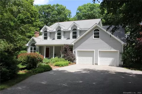 19 Cedar Ridge Dr, Hebron, CT 06248 photo 1