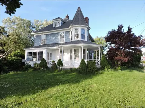 306 Eastern Point Rd, Groton, CT 06340 photo 1