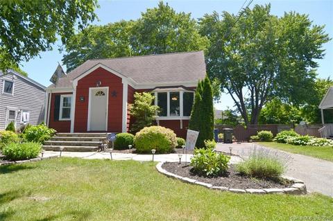 368 Edison Rd, Trumbull, CT 06611 photo 1