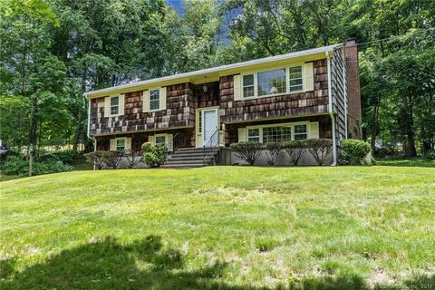 20 Joan Dr, Monroe, CT 06468 photo 1
