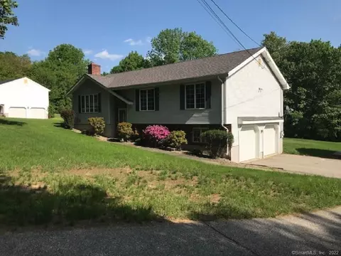 83 Brooklyn Tpke, Windham, CT 06280 photo 1