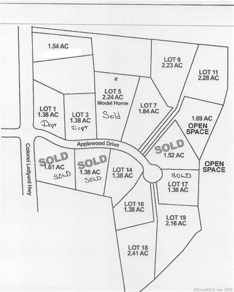 14 Applewood Dr, Ledyard, CT 06339 photo 1