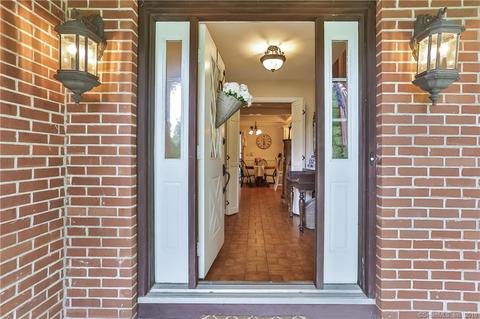 6 Fargo Dr, Ledyard, CT 06339 photo 1