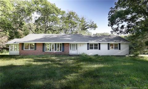 34 Sterling Rd, Moosup, CT 06354 photo 1