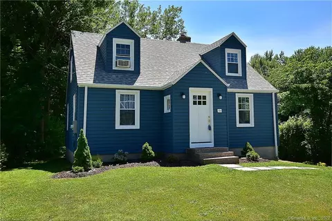 124 Midian Ave, Windsor, CT 06095 photo 1