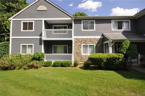 213 E Windgate Cir #E, Monroe, CT 06468 photo 1