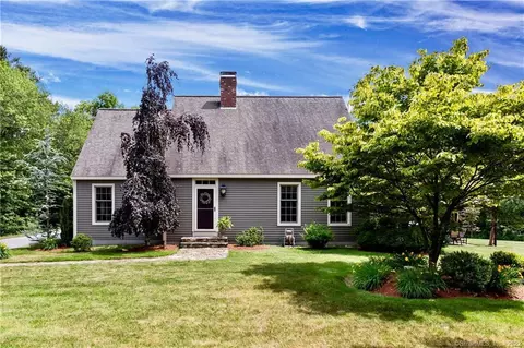 105 Lambert Rd, Thompson, CT 06277 photo 1
