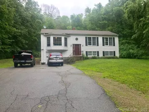312 Lathrop Rd, Plainfield, CT 06374 photo 1