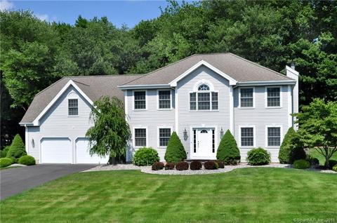 81 Ethan Dr, Windsor, CT 06095 photo 1
