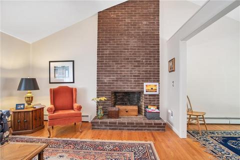 29 Hunters Trl, Madison, CT 06443 photo 1