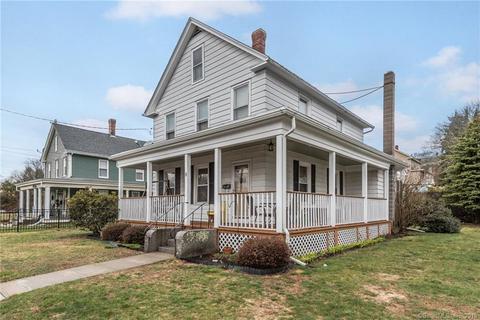 8 Maple St, Plainfield, CT 06354 photo 1
