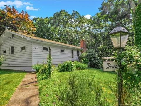 3 Lake St, Ledyard, CT 06339 photo 1