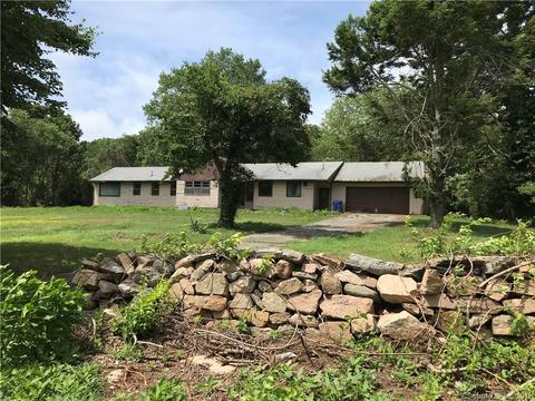 591 Colonel Ledyard Hwy, Ledyard, CT 06339 photo 1